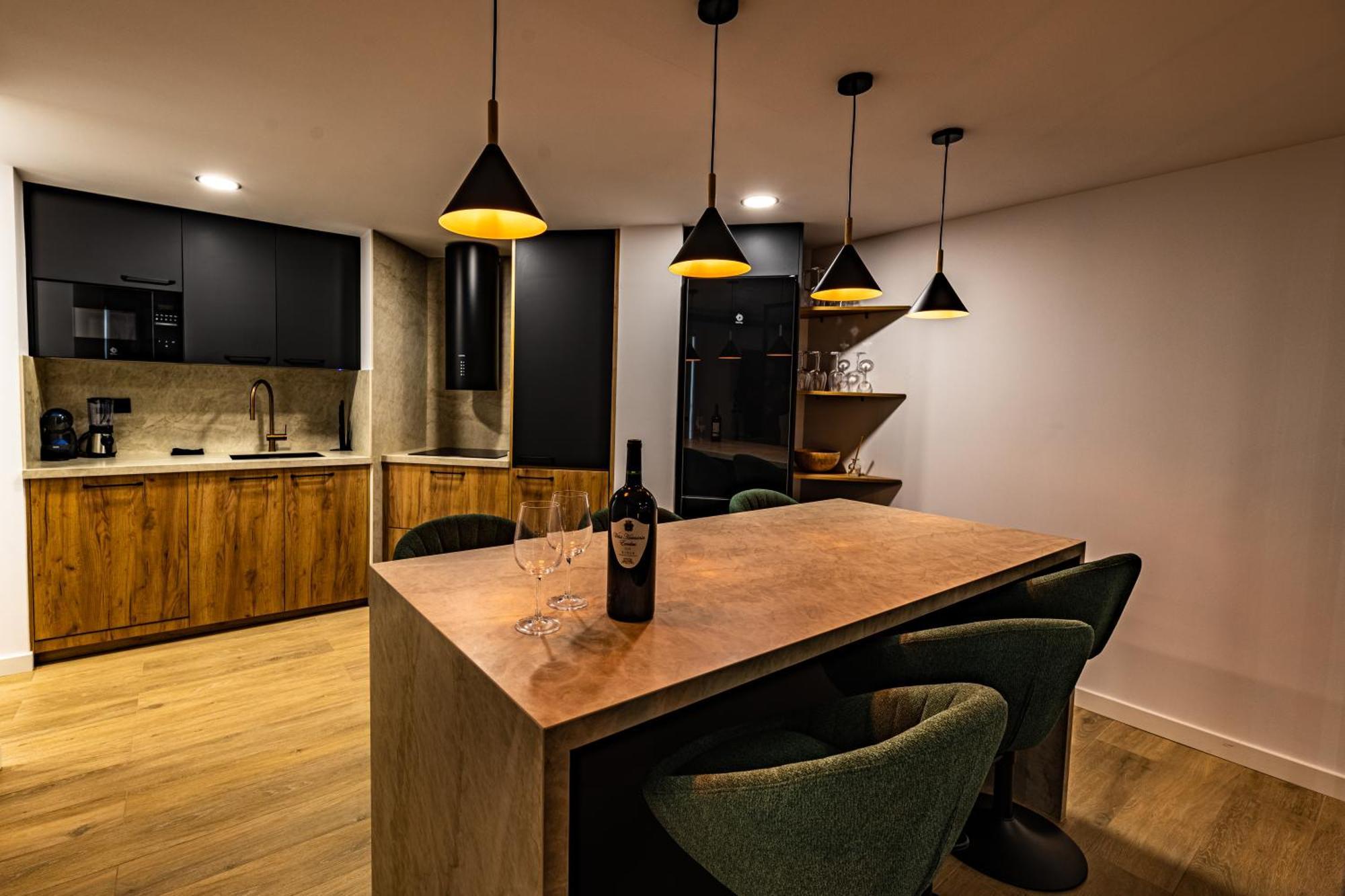 Luxury Refurnished Apartment With Private Parking Close To Ski Slopes Sierra Nevada Luaran gambar