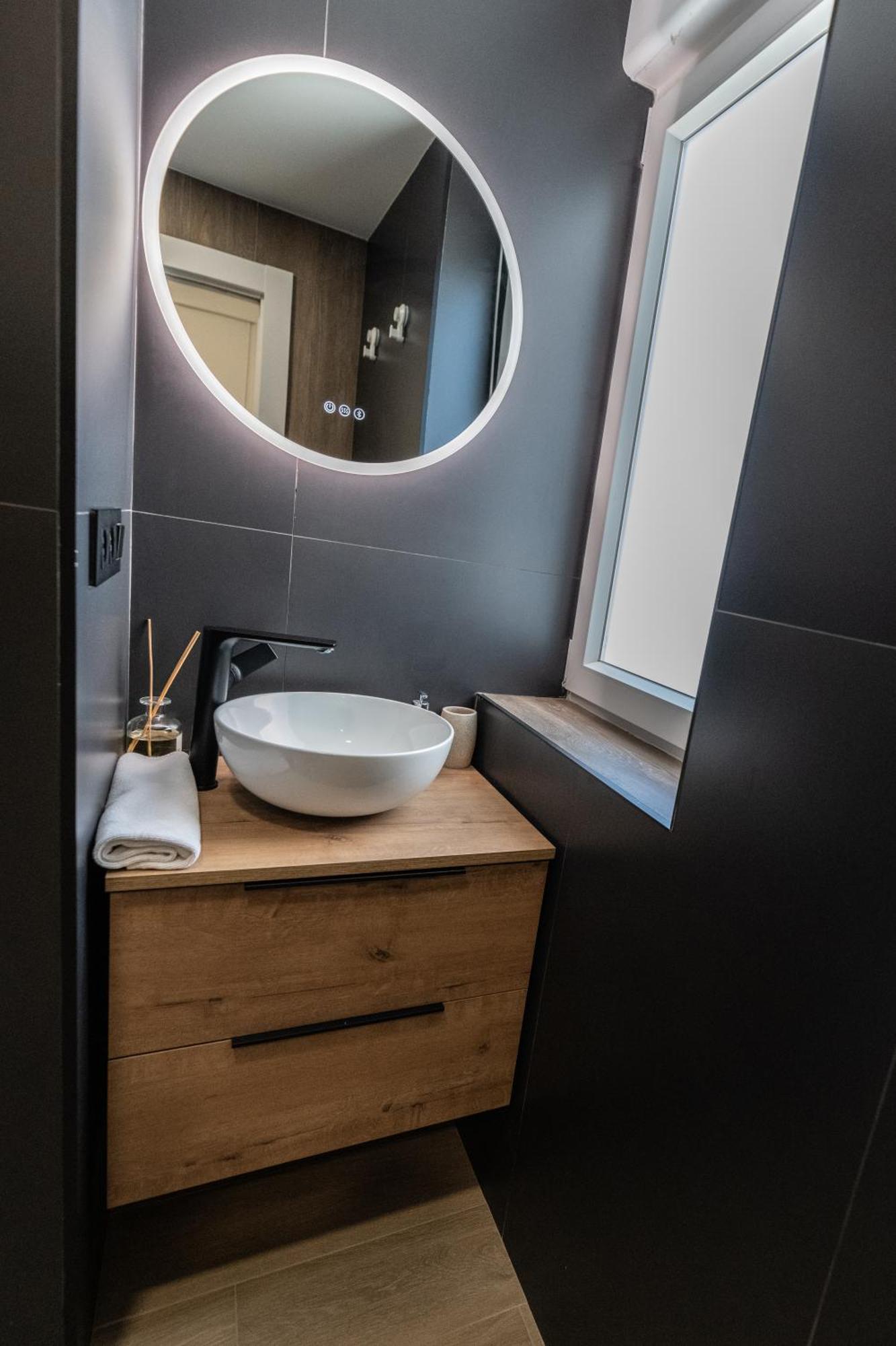 Luxury Refurnished Apartment With Private Parking Close To Ski Slopes Sierra Nevada Luaran gambar